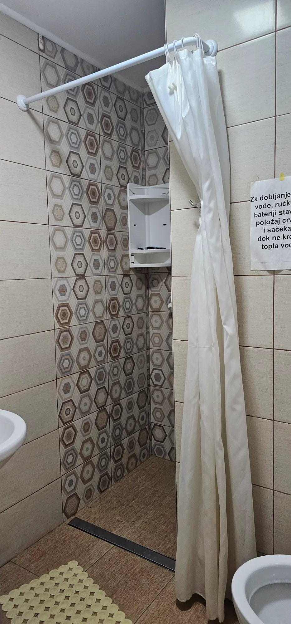 Petokrevetni apartman (3)